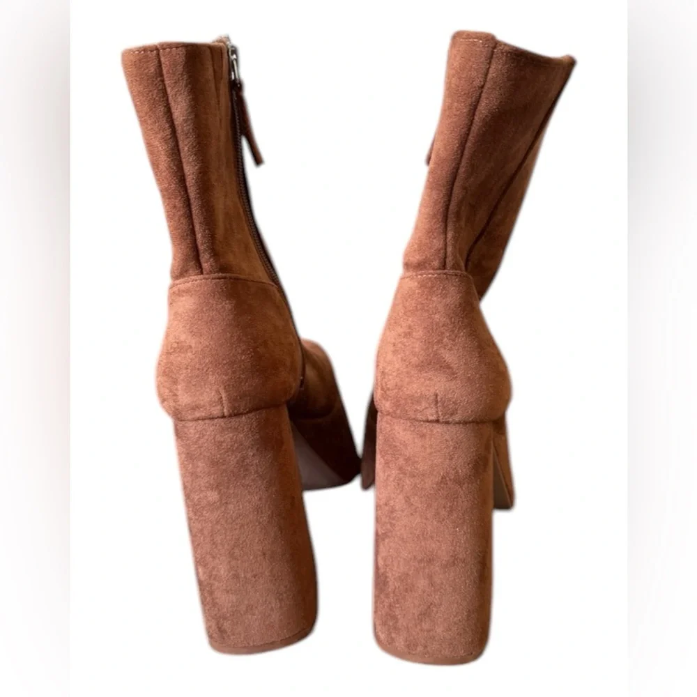 Brown Platform Boots - Picture 4 of 6